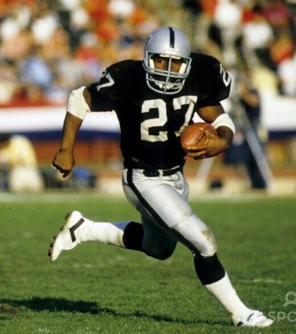 Former NFL player’s Las Vegas dispensary flourishes after social cannabis legalization